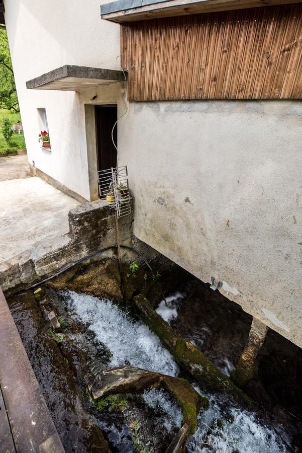 Вилла Eko House Dobrenica Бихач Экстерьер фото