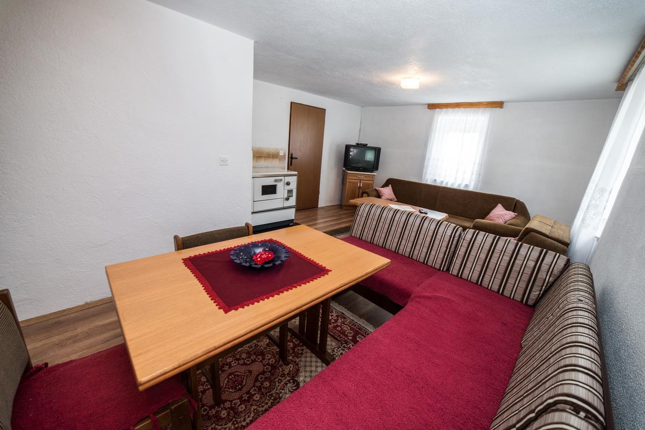 Вилла Eko House Dobrenica Бихач Экстерьер фото