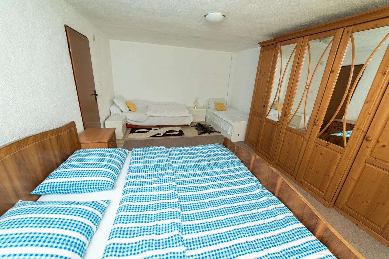 Вилла Eko House Dobrenica Бихач Экстерьер фото