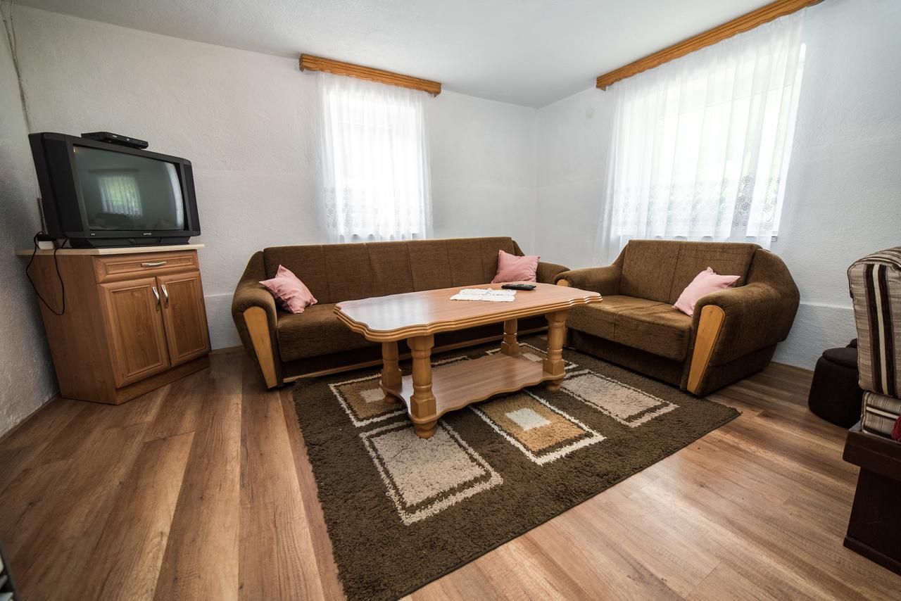 Вилла Eko House Dobrenica Бихач Экстерьер фото