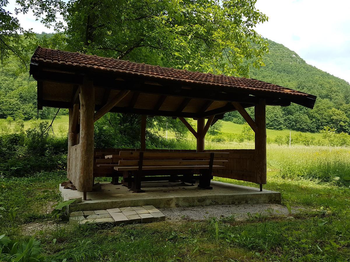Вилла Eko House Dobrenica Бихач Экстерьер фото